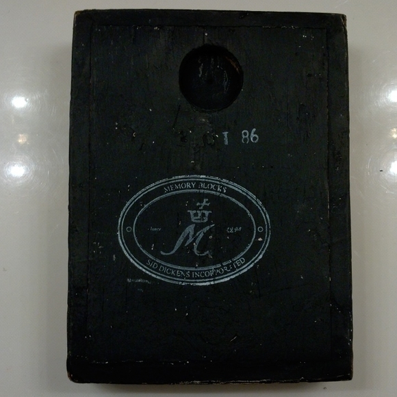 Sid Dickens T-86 "Home Shield" Memory Block wall tile *Rare & Retired* - Picture 2 of 2